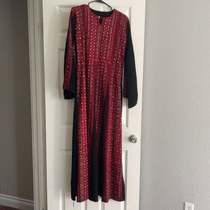 Palestinian Thoub henna party dress. Worn once. Red and blaze with tareez.